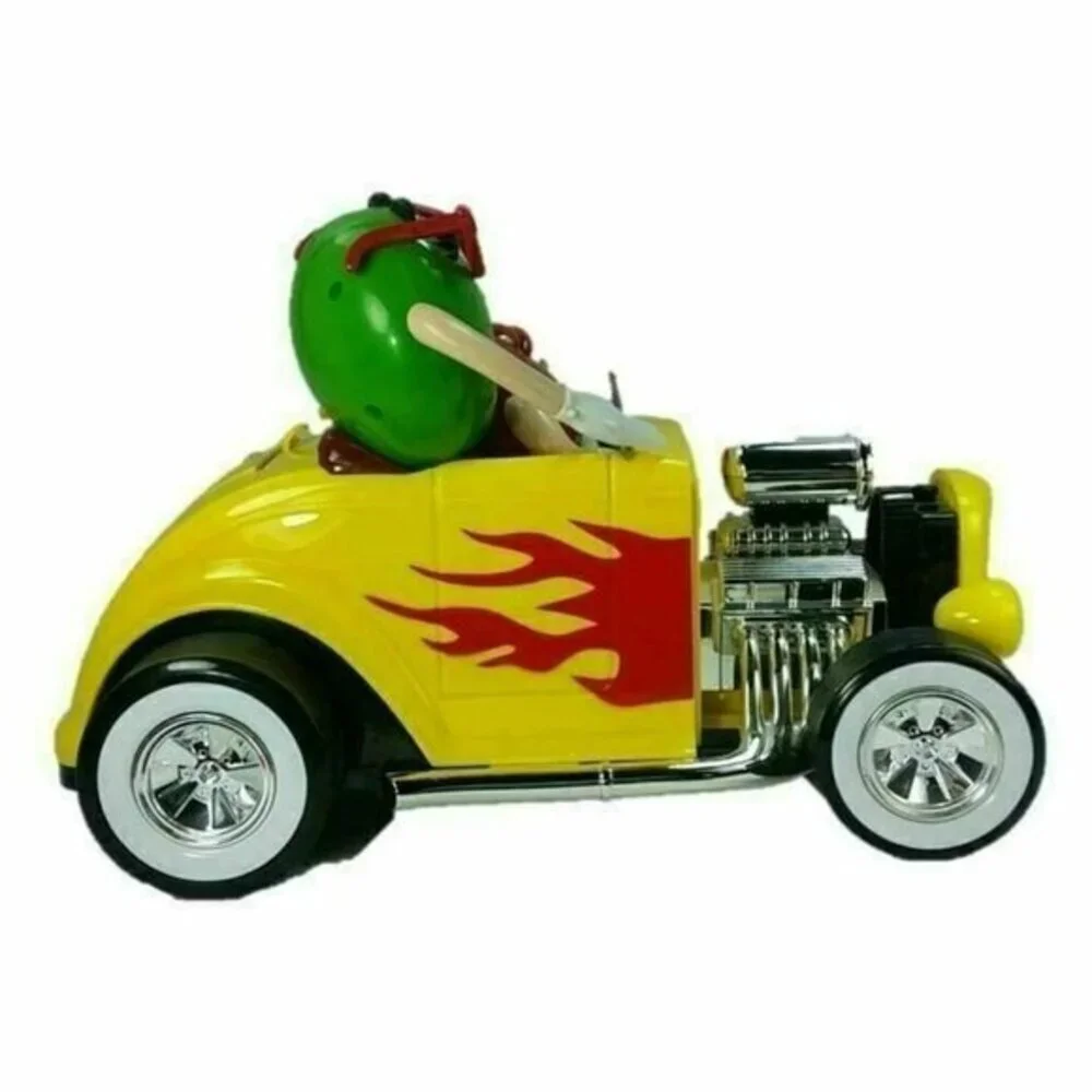 M & M Candy Dispenser Hot Rod Yellow‎ Roadster Rebel Without a Clue Jalopy Car